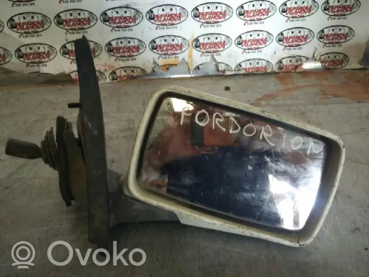 Ford Orion Elektryczne lusterko boczne drzwi przednich 
