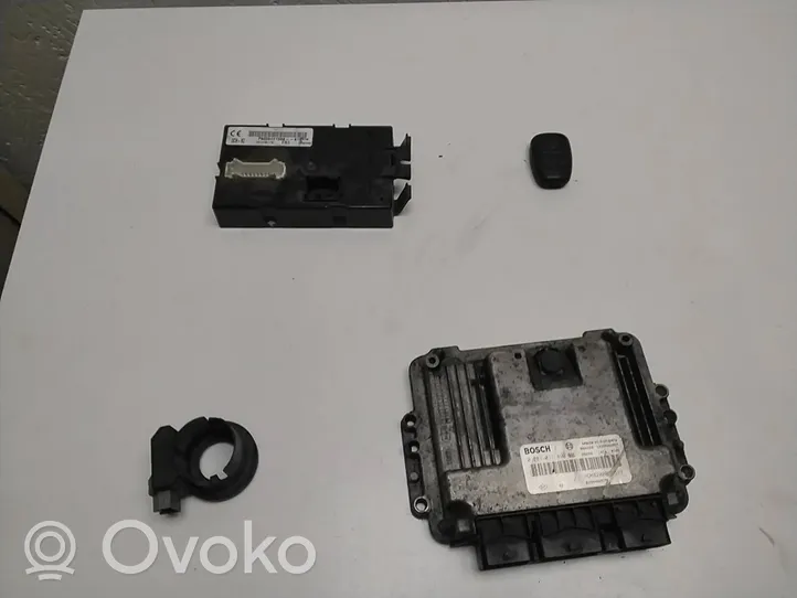 Nissan Primastar Kit centralina motore ECU e serratura 8200402578