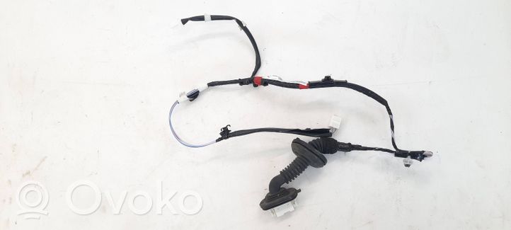Toyota Yaris Faisceau de câblage de porte avant 821540D600