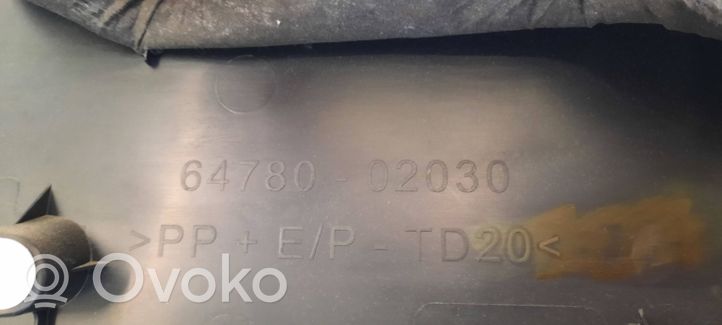 Toyota Auris E180 Takaluukun koristelista 6478002030