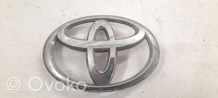 Toyota Avensis T250 Gamintojo ženkliukas 7531105040