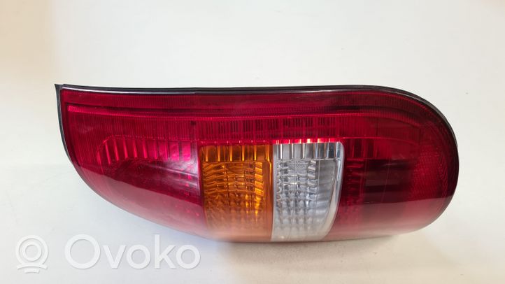 Opel Zafira A Lampa tylna 62281