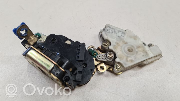 Nissan Almera Tino Front door lock 8055261U66