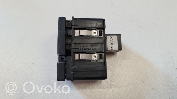 Audi A6 S6 C6 4F Autres commutateurs / boutons / leviers 4F1927227