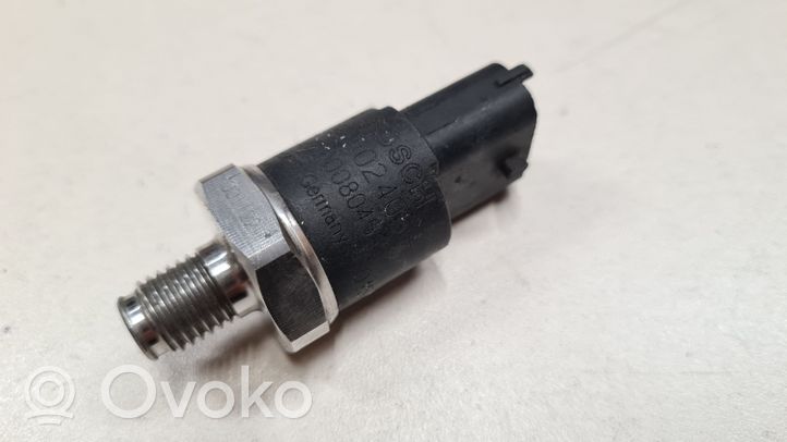 BMW 3 E46 Sensore di pressione del carburante 0281002405