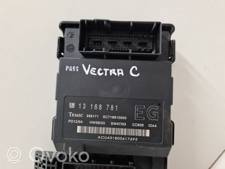 Opel Vectra C Module de fusibles 518721204