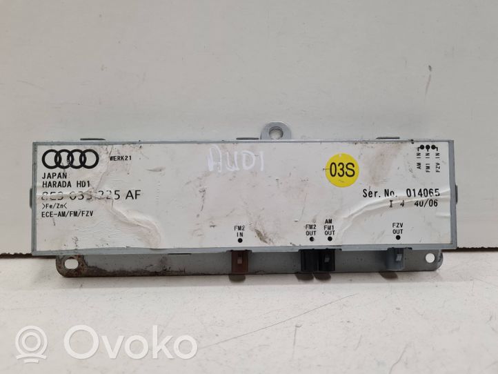 Audi A6 S6 C6 4F Antenos stiprintuvas 8E9035225AF