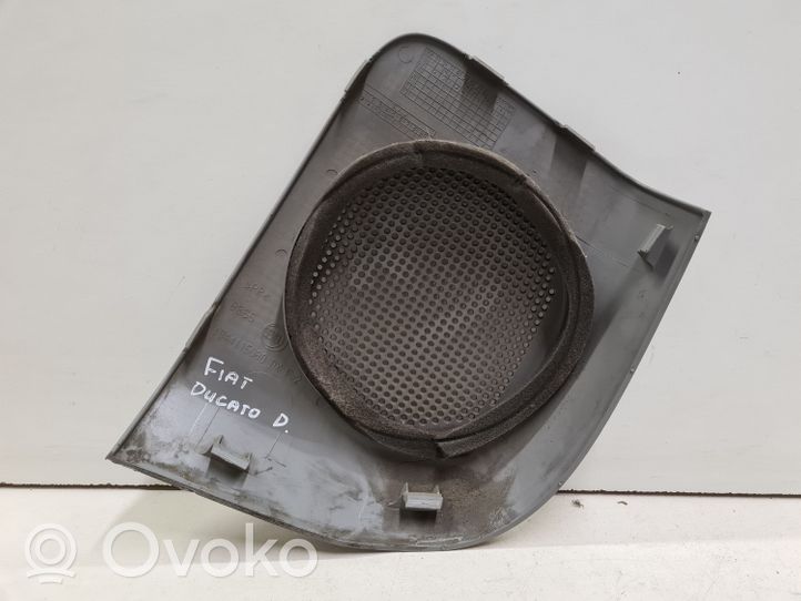 Fiat Ducato Etuoven kaiuttimen kehys 1344115080