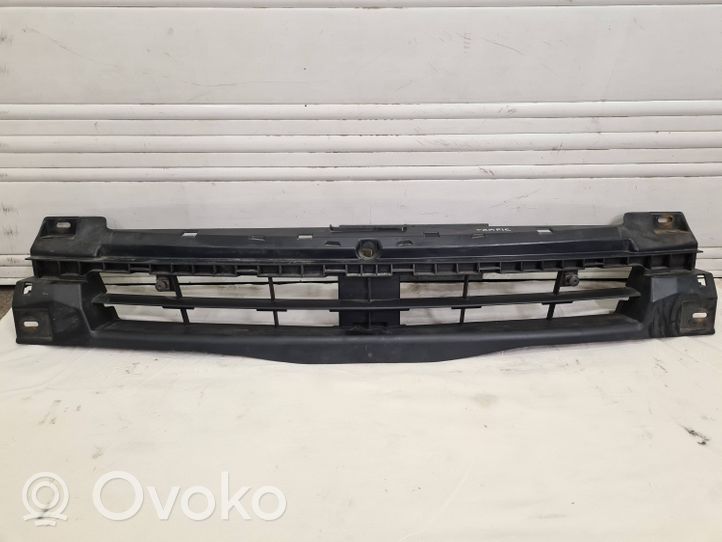 Renault Trafic II (X83) Maskownica / Grill / Atrapa górna chłodnicy 620300101R