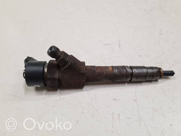 Renault Trafic II (X83) Injecteur de carburant 0445110110B