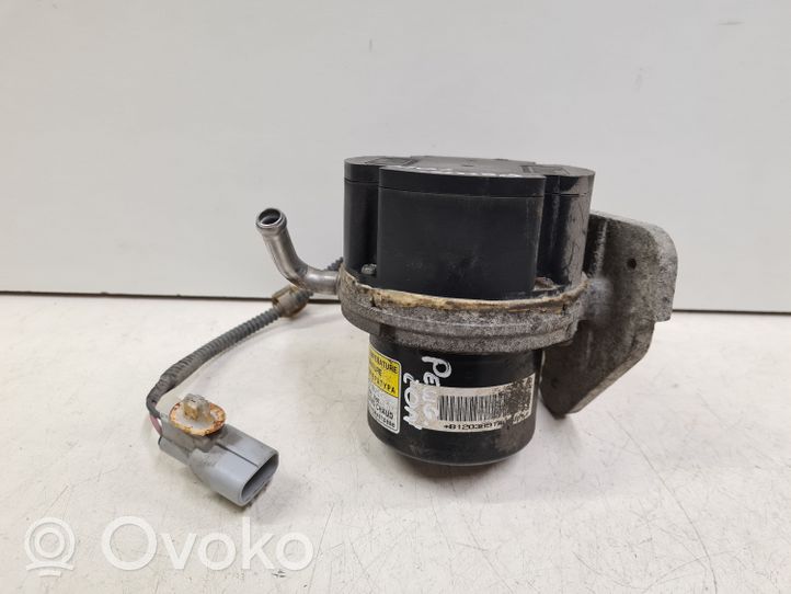 Peugeot iOn Unterdruckpumpe Vakuumpumpe TD8233