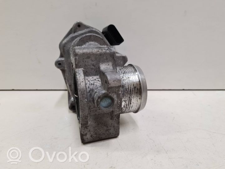 Volkswagen PASSAT B7 Throttle valve 03L128063J