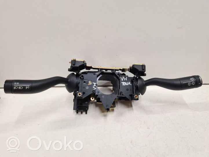 Volkswagen Touareg I Leva/interruttore dell’indicatore di direzione e tergicristallo 7L6953549D