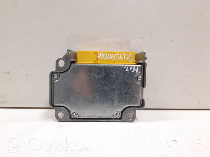 Mitsubishi Outlander Oro pagalvių valdymo blokas P8635A053