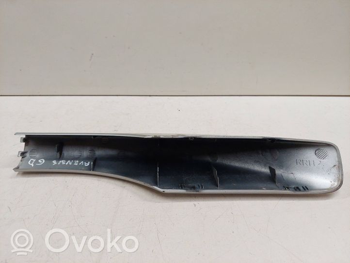 Toyota Avensis T250 Copertura per barre portatutto 6349305032