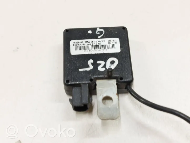 BMW X5 E53 Antenas pastiprinātājs 8380945