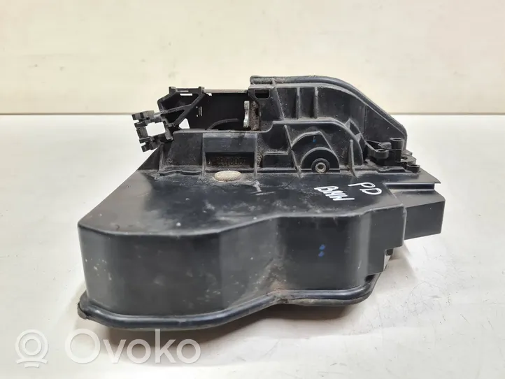 BMW 5 GT F07 Etuoven lukko 7202144