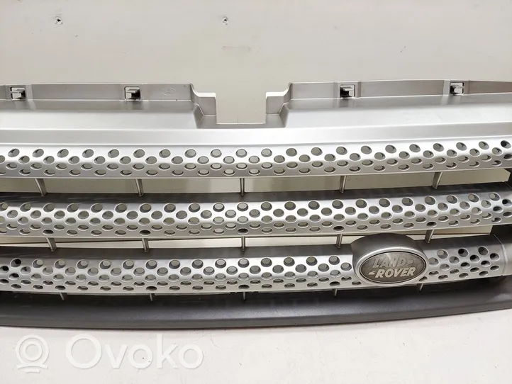 Land Rover Range Rover Sport L320 Grille calandre supérieure de pare-chocs avant DHB500062