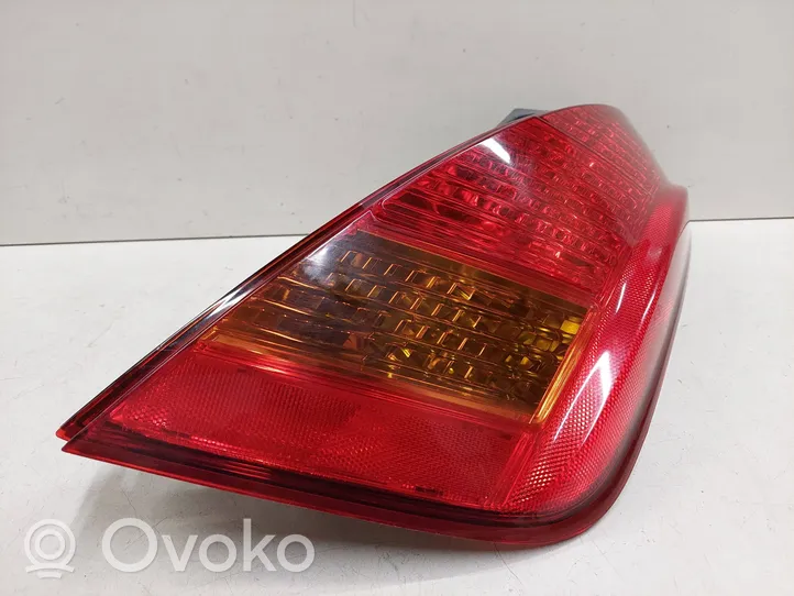 Nissan Murano Z50 Rear/tail lights 22063779