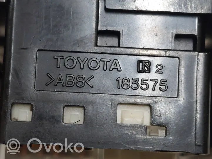 Toyota Avensis T250 Interruptor del espejo lateral 183575