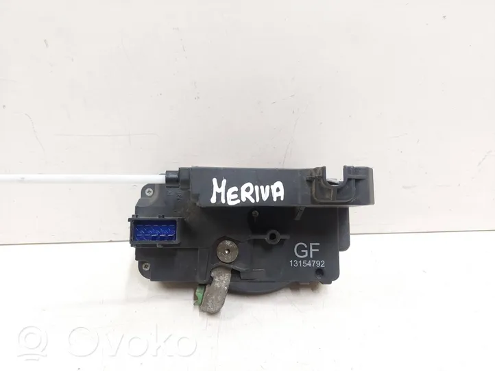 Opel Meriva A Front door lock 13154792