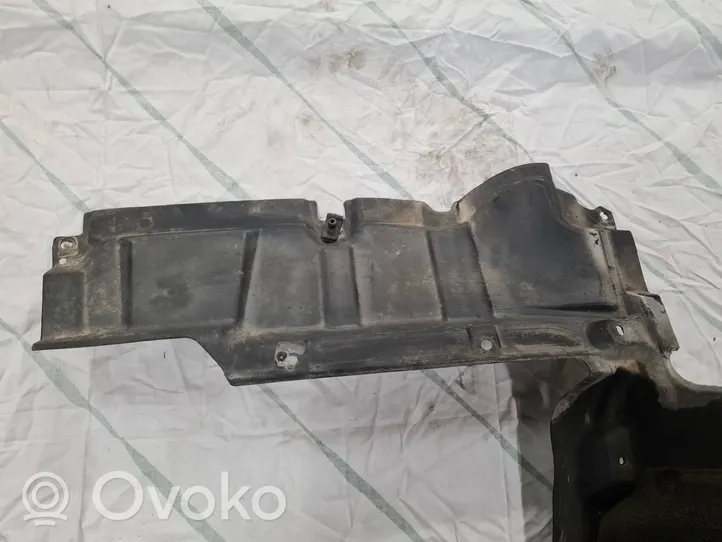 Toyota Corolla Verso E121 Защита дна двигателя 514080F010