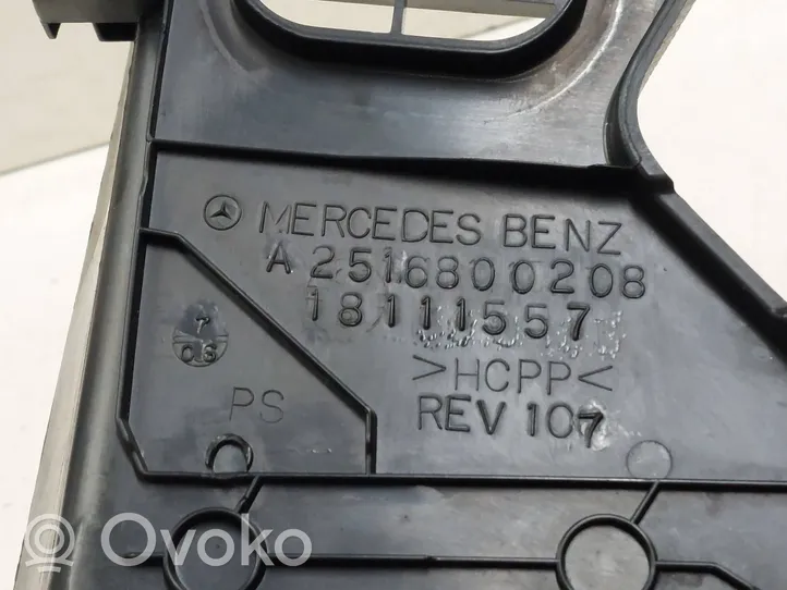 Mercedes-Benz R W251 Boczny element deski rozdzielczej A2516800208
