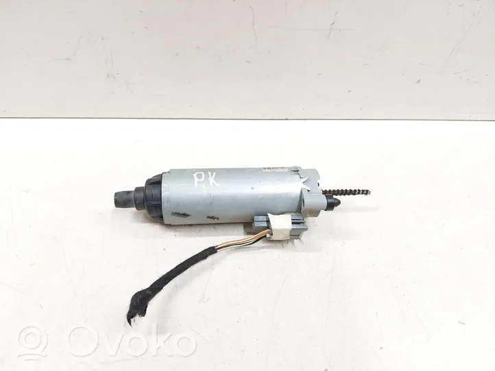 Mercedes-Benz R W251 Seat adjustment motor 0130002622