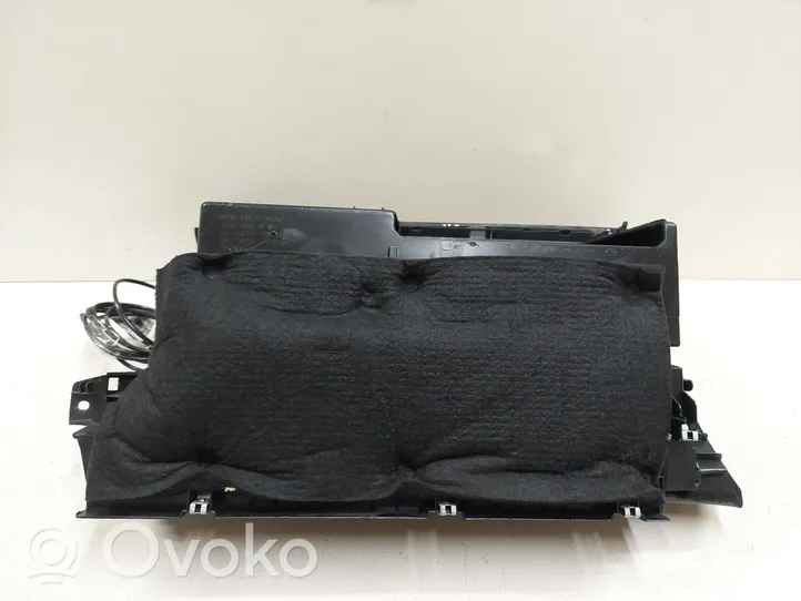 Mercedes-Benz R W251 Glove box set A2516800291