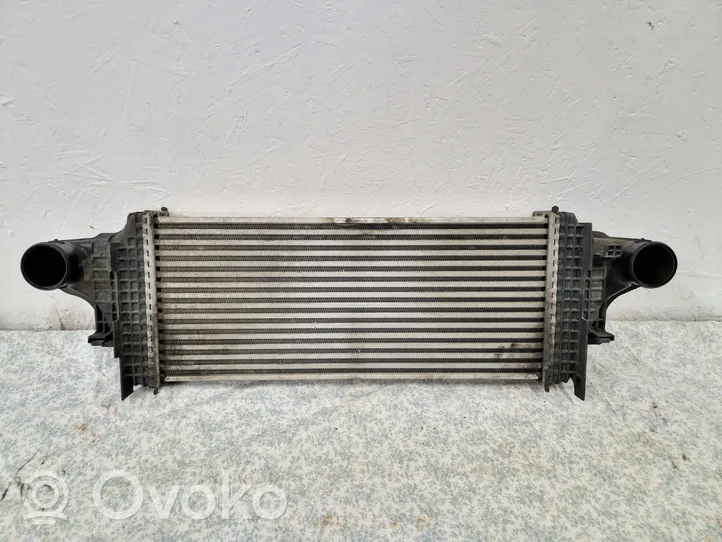 Mercedes-Benz R W251 Chłodnica powietrza doładowującego / Intercooler 