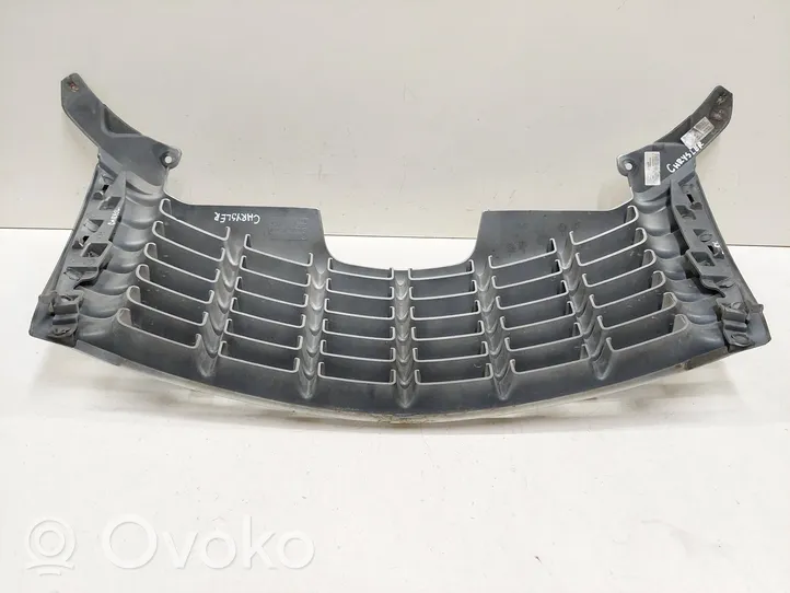 Chrysler PT Cruiser Grille de calandre avant 27784