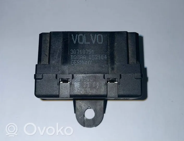 Volvo V70 Moduł / Przekaźnik podgrzewania foteli 30710791