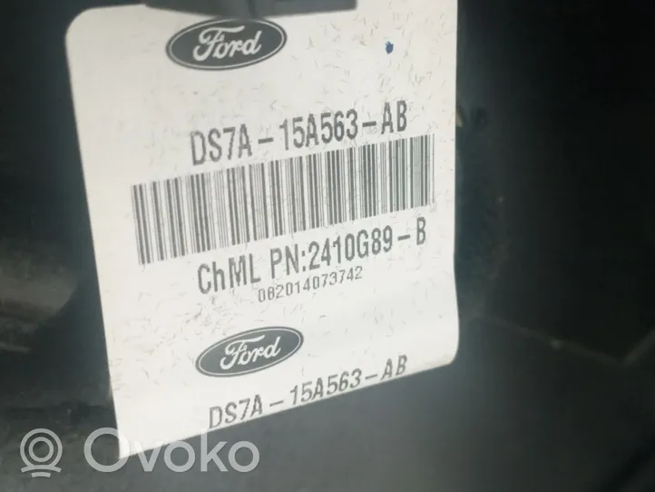 Ford Mondeo MK V Vano portaoggetti DS7A15A563AB