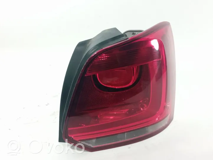 Volkswagen Polo V 6R Lampa tylna 6R0945258A