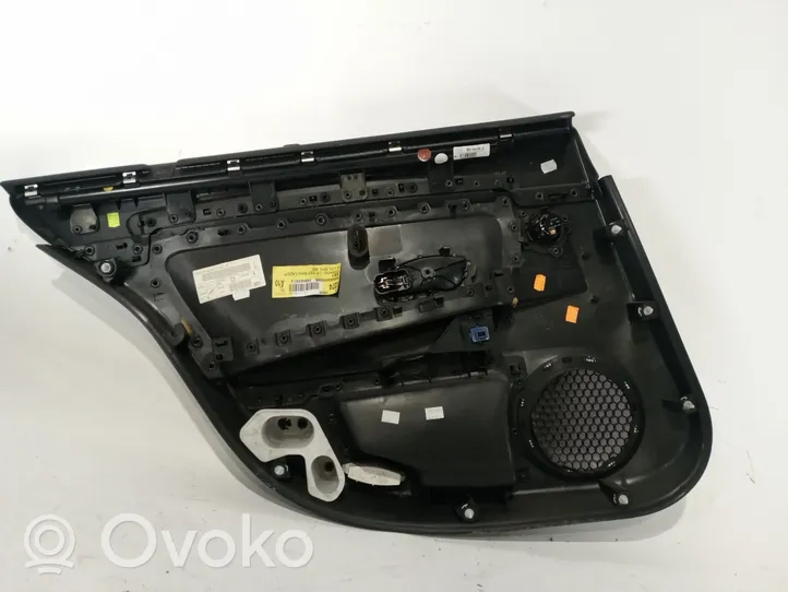 Renault Laguna III Takaoven verhoilu 829A00058R