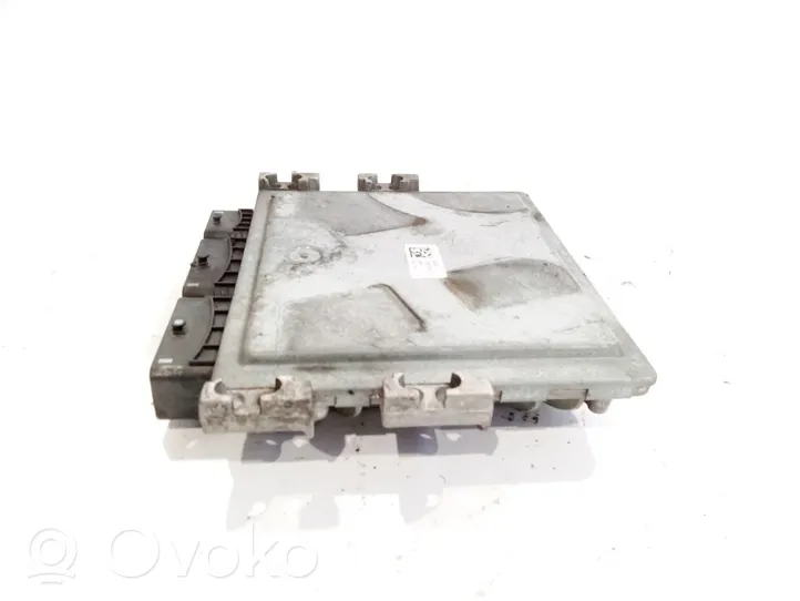 Nissan NV200 Calculateur moteur ECU 237101kb4a