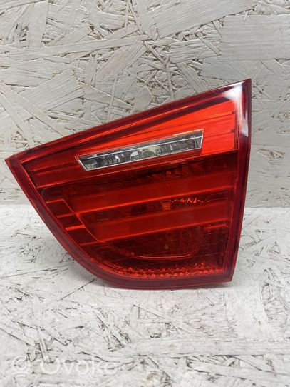 BMW 3 E90 E91 Lampy tylnej klapy bagażnika 4871734