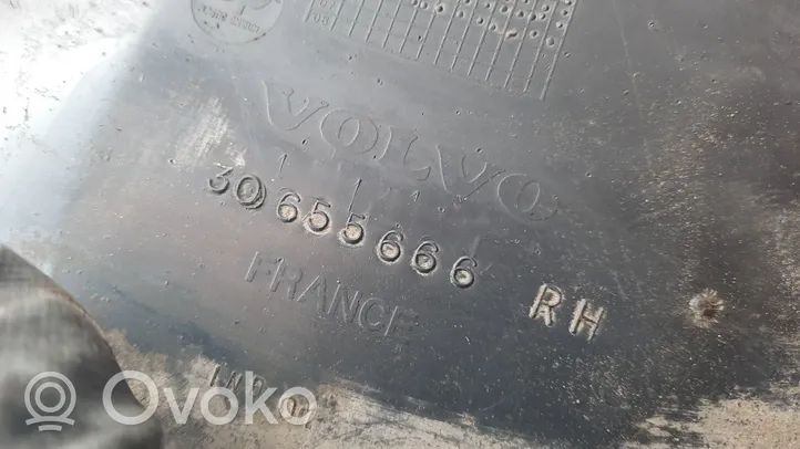 Volvo S60 Nadkole przednie 