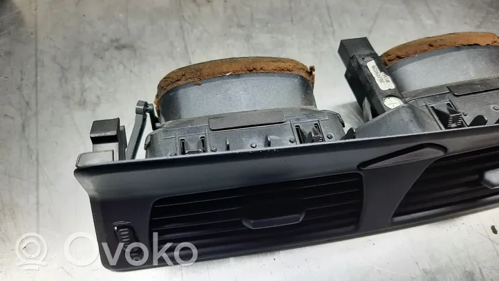 Volvo S60 Dashboard side air vent grill/cover trim 