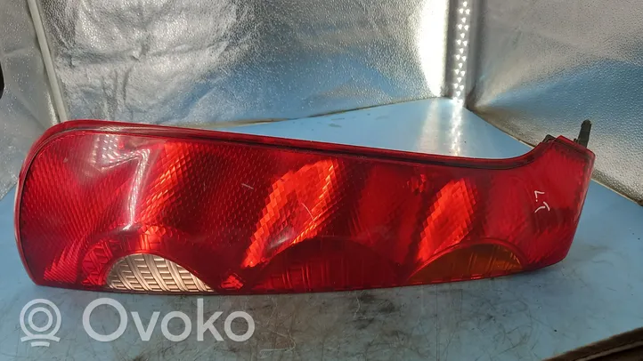 Nissan Note (E11) Lampa tylna 