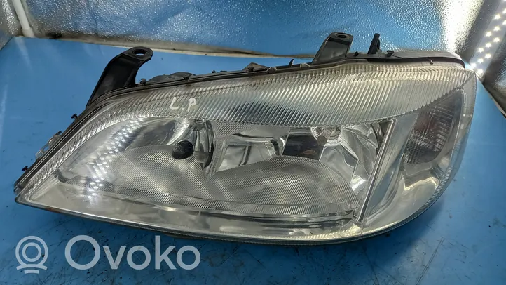 Opel Astra G Front reflector 