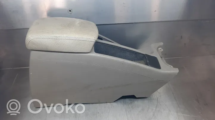 Volvo S40, V40 Armrest 