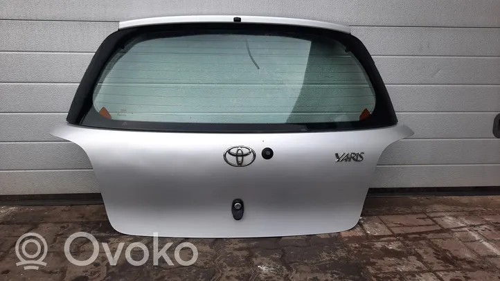 Toyota Yaris Verso Tylna klapa bagażnika 