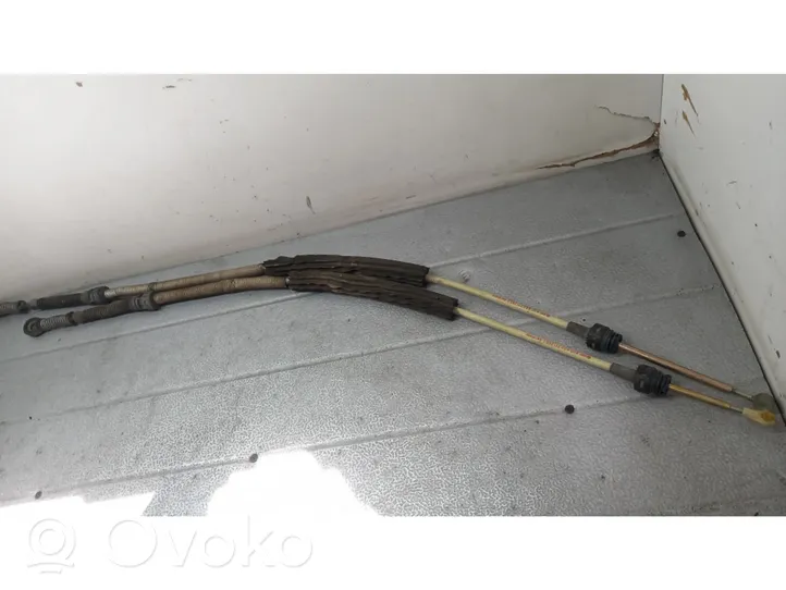 Volkswagen Polo Gear shift cable linkage 