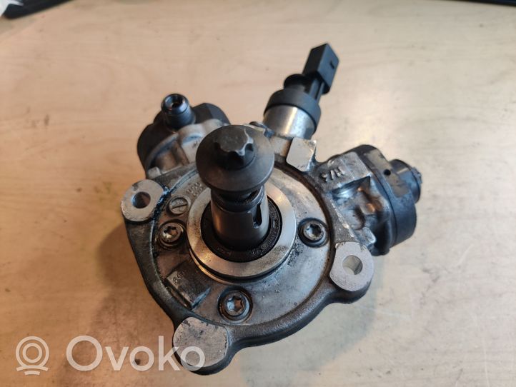 BMW 5 F10 F11 Pompa wtryskowa wysokiego ciśnienia 0445010638