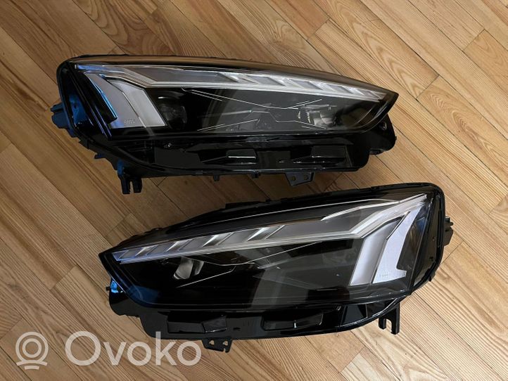 Audi A5 Lot de 2 lampes frontales / phare 8W6941085