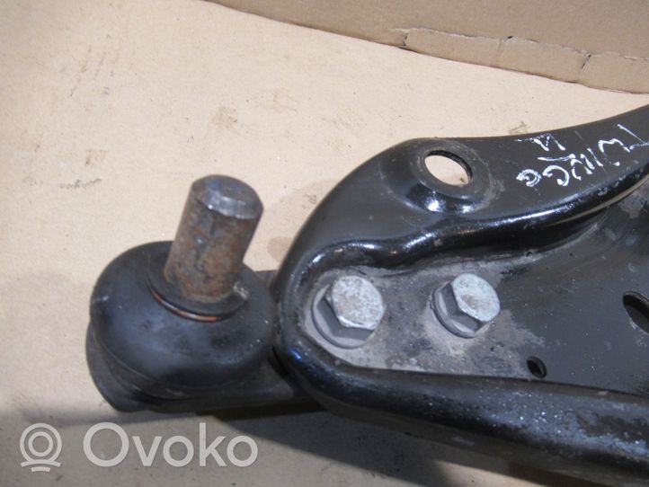 Renault Twingo II Front lower control arm/wishbone 