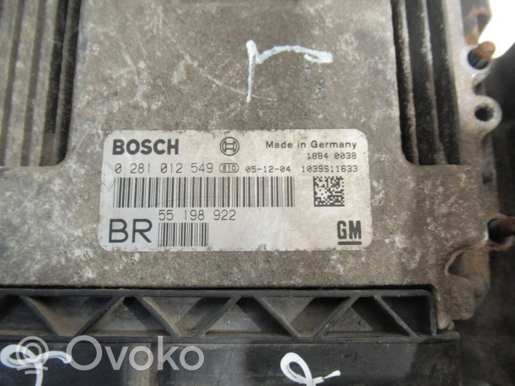 Opel Astra H Calculateur moteur ECU 0281012549