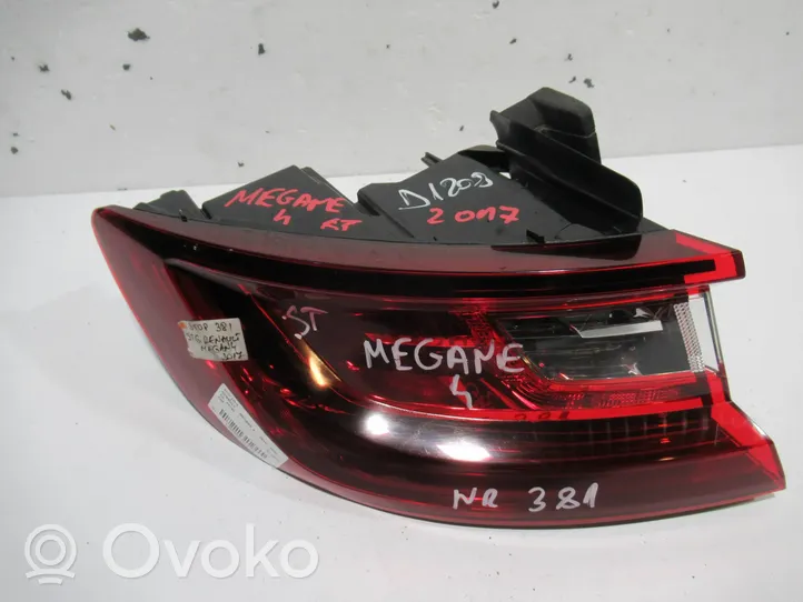 Renault Megane IV Rear/tail lights 265554829R