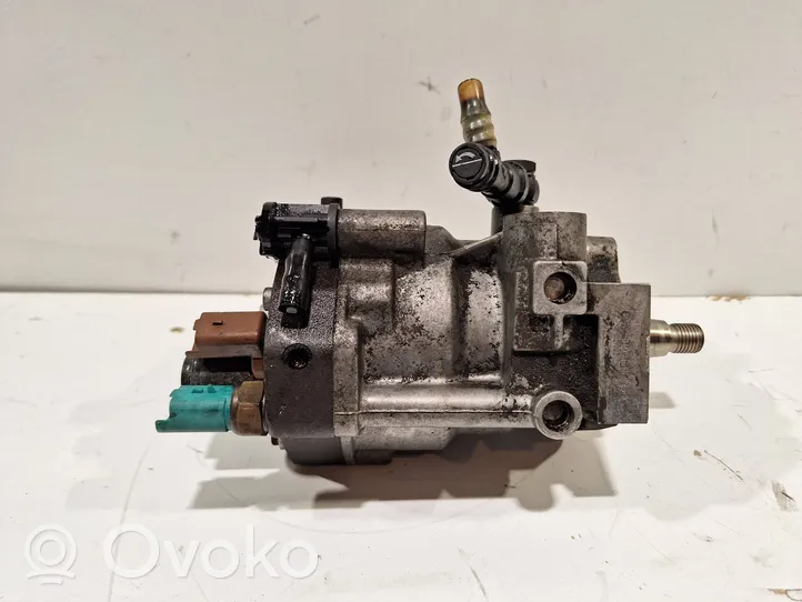 Renault Modus Polttoaineen ruiskutuksen suurpainepumppu 8200057225